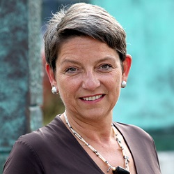 Dr.in Christine Altstötter-Gleich