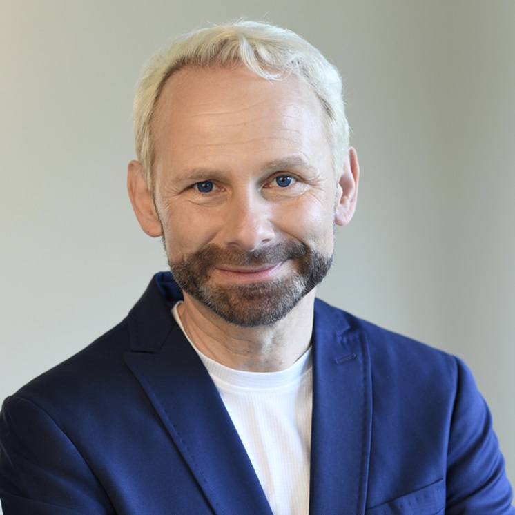 Dr. Jens Förster