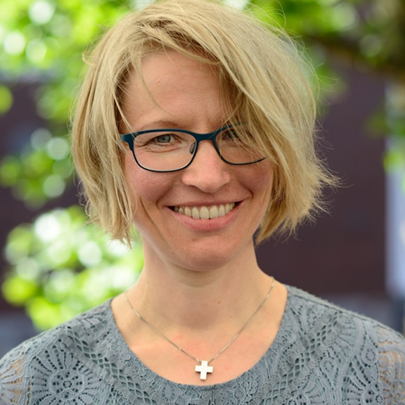 Dr.in Marion Pothmann